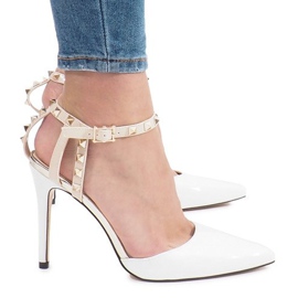 Tacones lacados en blanco con tachuelas Behati amarillo