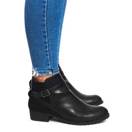 Decorado con botas negras LM-201 negro