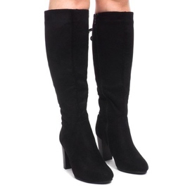 Botas de ante en una barra B02 Negro