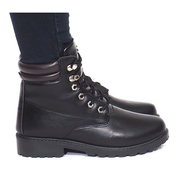 Tramperos aislados L697-1 Negro