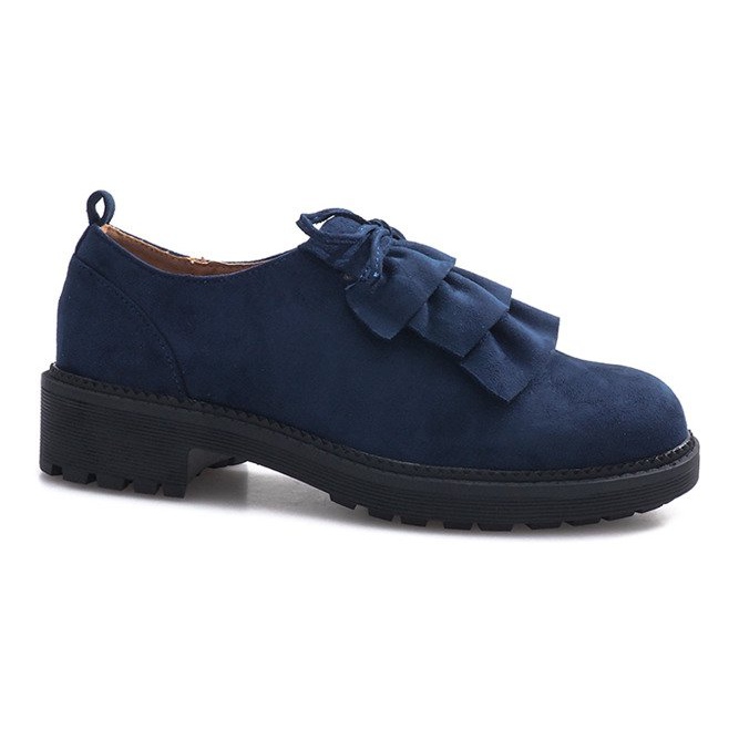 Zapatos Gaia ante azul marino