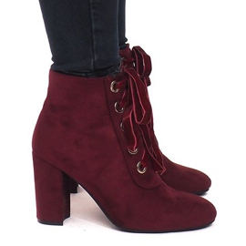 Botas con cordones en un poste 168-138 Rojo