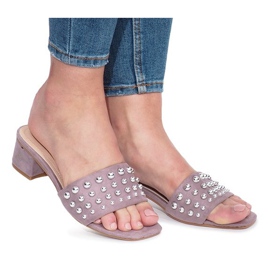 Pantuflas State moradas con tachuelas violeta Pantuflas State moradas con tachuelas violeta