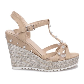 Sandalias con cuña beige Alpargatas chillin