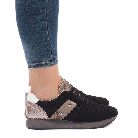 Deportivas negras con rejilla 5510-1 negro