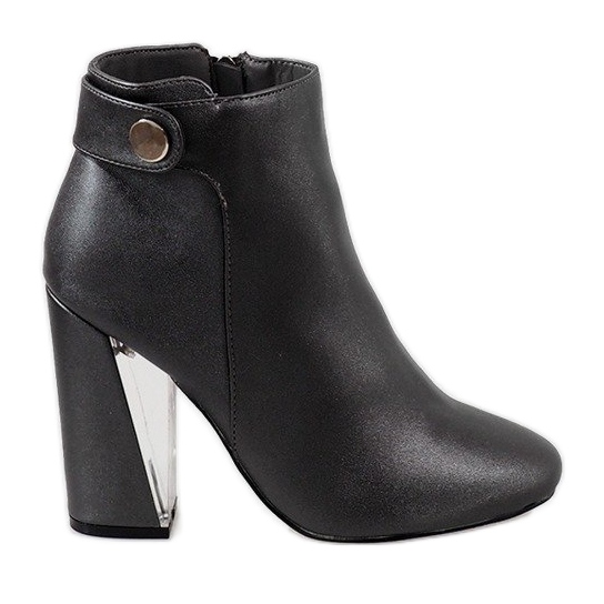 Botas grises en el poste MJ1515 Botas grises en el poste MJ1515