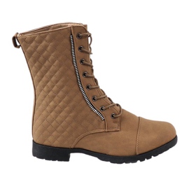 Botas beige acolchadas B01
