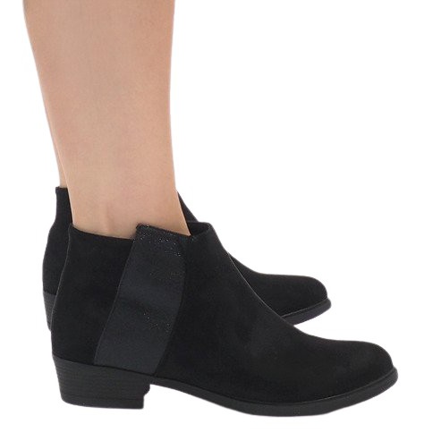 Botas negras aisladas 88861 negro