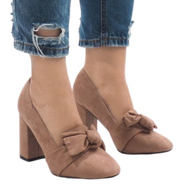 Zapatos de tacón de ante rosa en el pilar N510 rosado