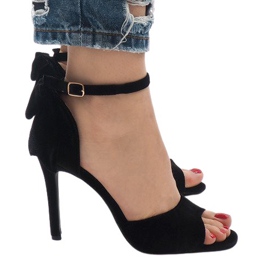 Sandalias de ante negro con lazo LL-280