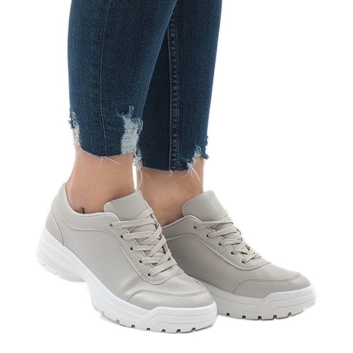 Zapatilla deportiva gris 6255