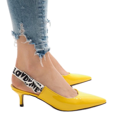 Zapatos de tacón amarillos con tacón HD-28