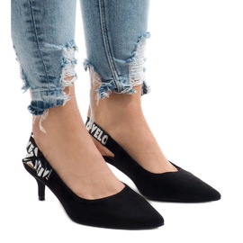 Zapatos negros con tacón HD-33