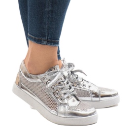 Zapatillas 521 plateadas caladas gris