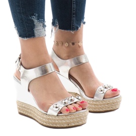 Sandalias de cuña lacadas plateadas 17060-74 gris