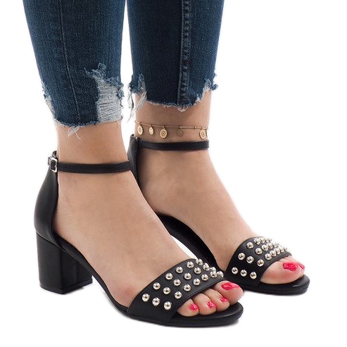 Sandalias negras de tacón 173-856 negro