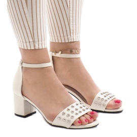 Sandalias blancas de tacón 173-856 blanco