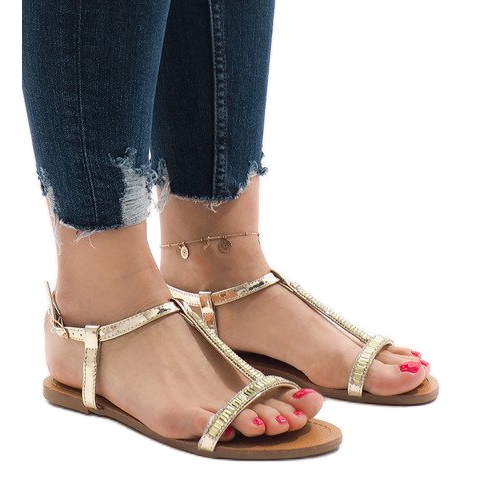 Sandalias doradas decoradas con SY-644 dorado