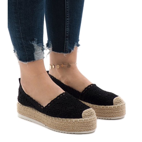 Alpargatas deportivas negras en la plataforma 7801-P negro