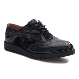 Zapatos de ante negros de Adele