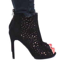Botas negras caladas de Sophie negro