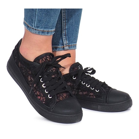 Zapatillas negras Dolita caladas negro