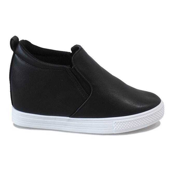 Zapatillas negras en la cuña DD384-4 negro