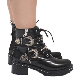 Botas negras con cordones lisos A-41 negro