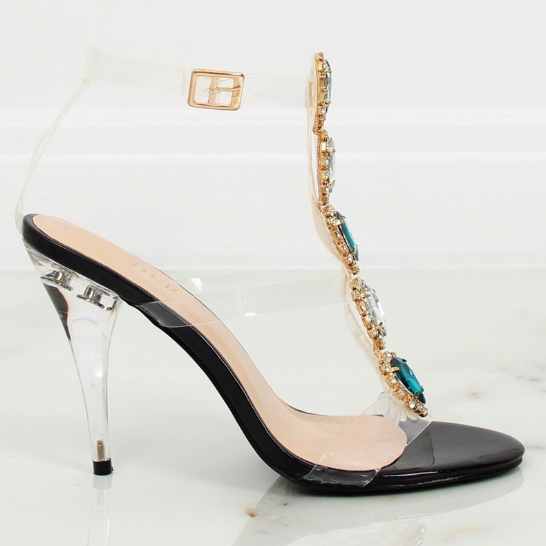 Sandalias negras en un KSL701 negro II-GAT negro