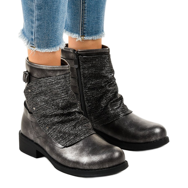 Botas grises con tacones planos HQ-11 Botas grises con tacones planos HQ-11