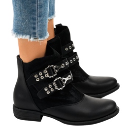 Botines negros de tacón plano con hebillas A-256