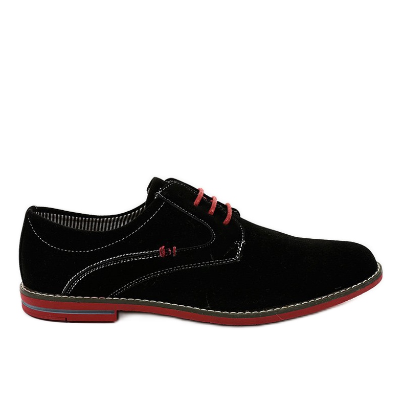 Zapatos bajos elegantes negros 6-688