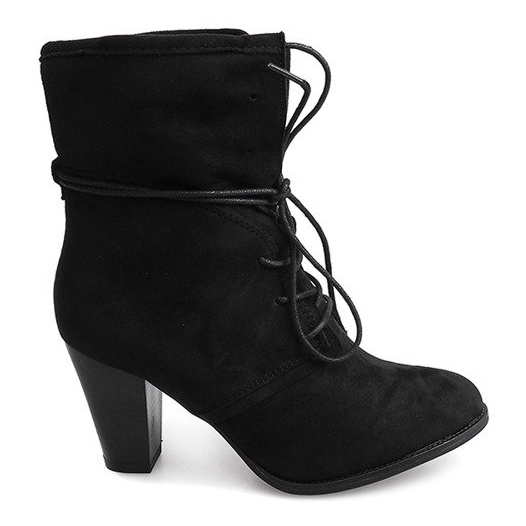 Boots On Heel KA732 Negro Boots On Heel KA732 Negro