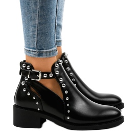Botas negras de mujer en el poste A-407 negro