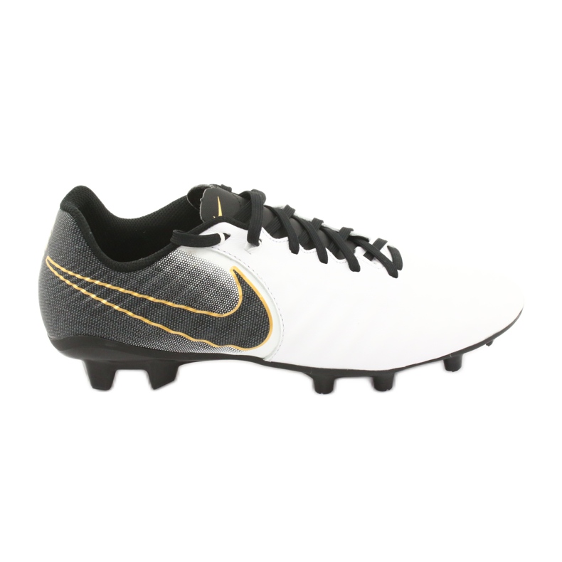 Calzado de fútbol Nike Tiempo Legend 7 Academy Fg M AO2596-100 blanco