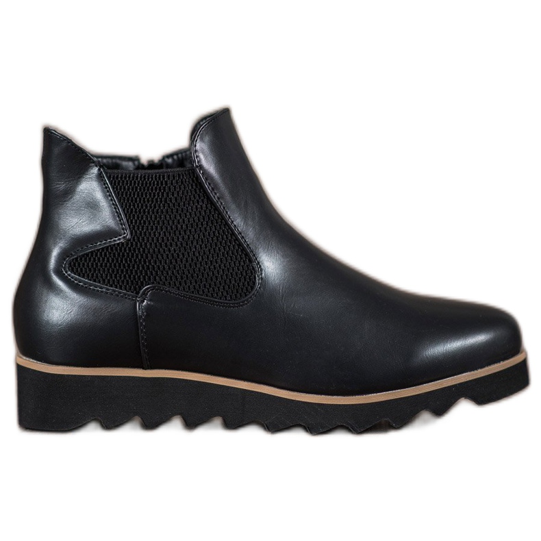 Bona Botas ligeras en la plataforma negro