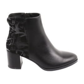 Botas con estilo en el poste negro Sergio Leone 521