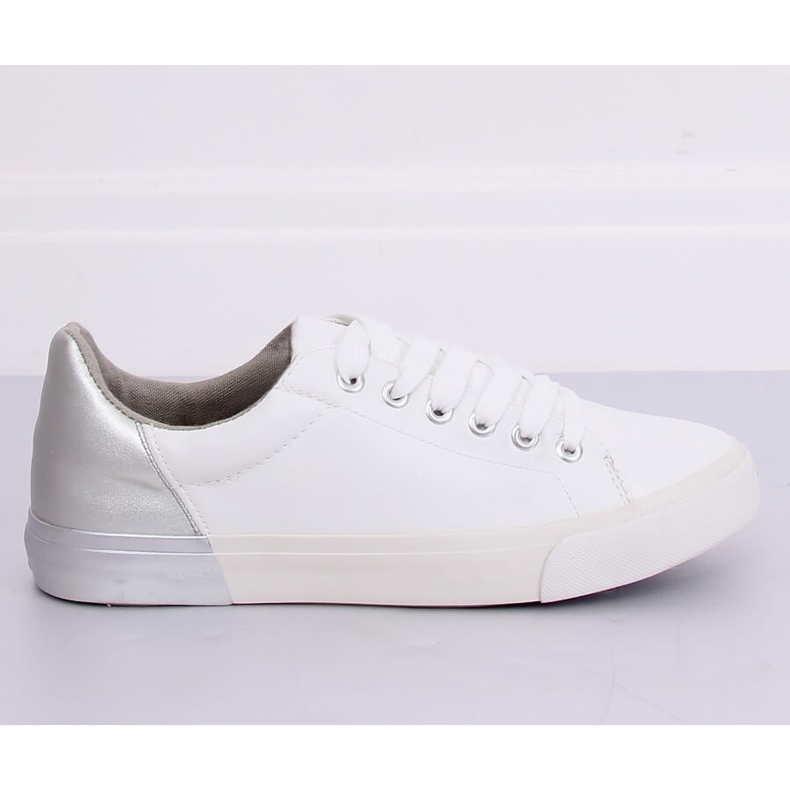 Zapatillas de mujer en blanco y plata A88-29 W-SILVER II Tipo