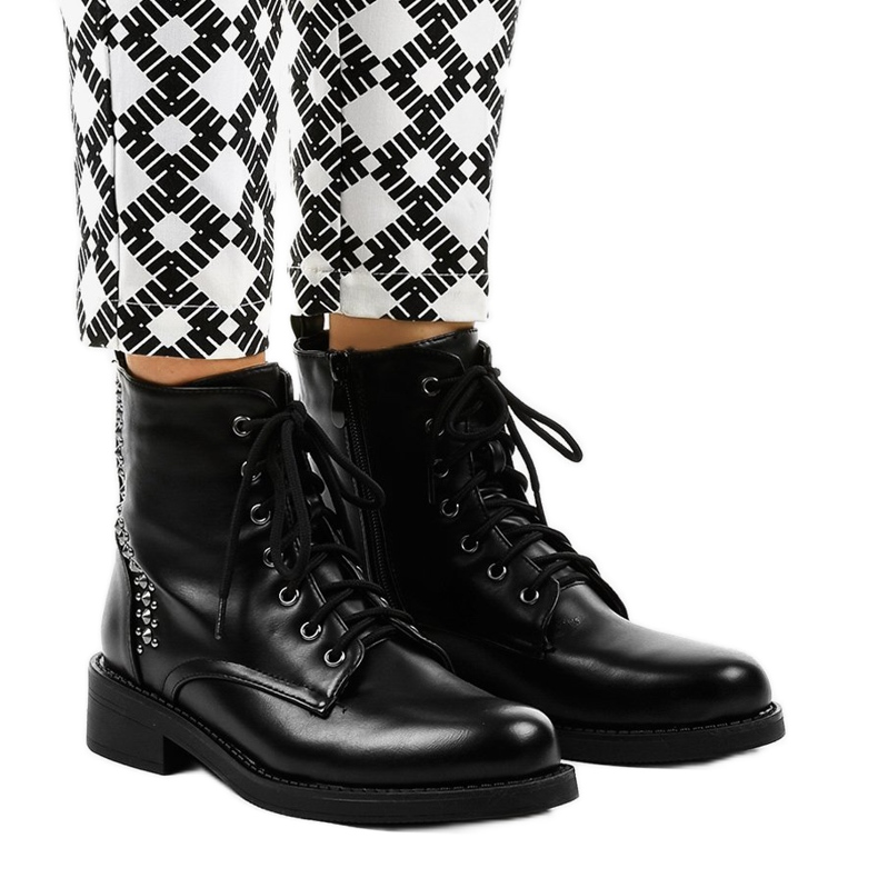 Botas de mujer negras planas con tachuelas BM163 negro Botas de mujer negras planas con tachuelas BM163 negro