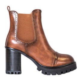 Seastar Botas sin cordones en la plataforma marrón