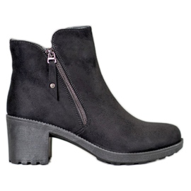 Diamantique Botas casuales en un poste negro