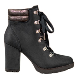 Sweet Shoes Botines con cordones en un poste negro
