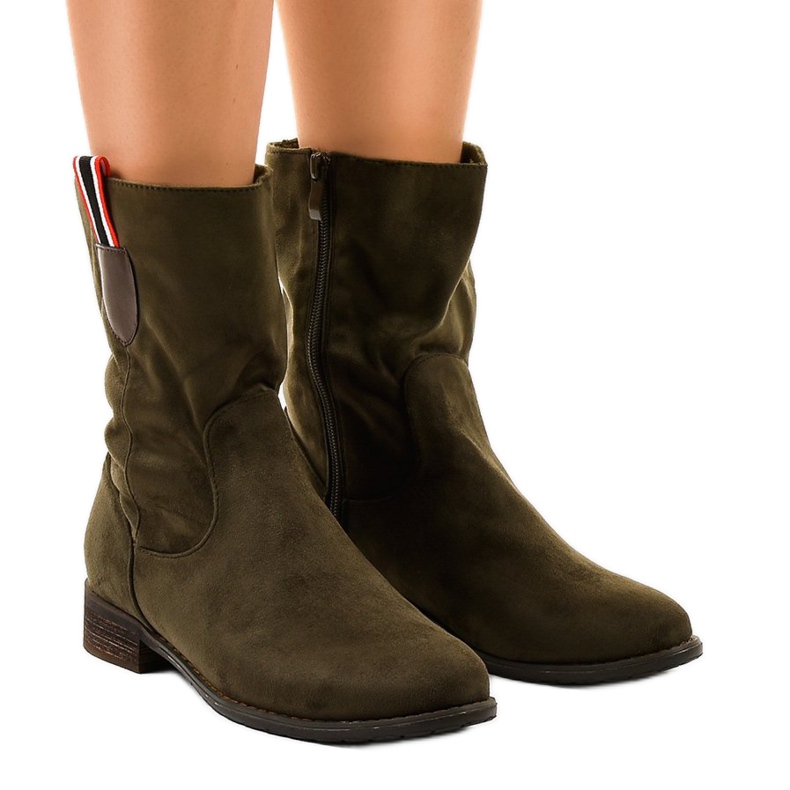 Botas planas con aislamiento verde 99-110 Botas planas con aislamiento verde 99-110
