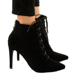 Botas stiletto de ante negro JA79