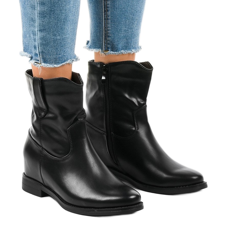 Botas vaqueras negras aisladas G-7607 negro Botas vaqueras negras aisladas G-7607 negro