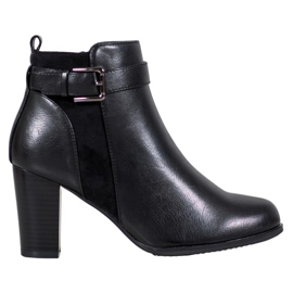 J. Star Botas cálidas con hebilla negro