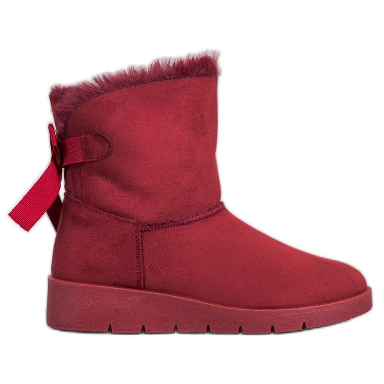 SHELOVET Maroon Mukluki en la plataforma rojo SHELOVET Maroon Mukluki en la plataforma rojo