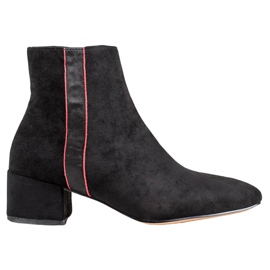 SHELOVET Botas de ante con cinturón decorativo negro