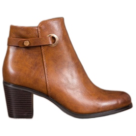 Ideal Shoes Botas clásicas de cuero ecológico marrón