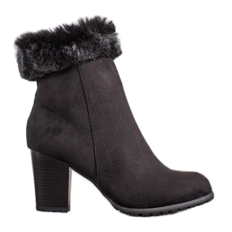 Goodin Botas en un poste con piel negro